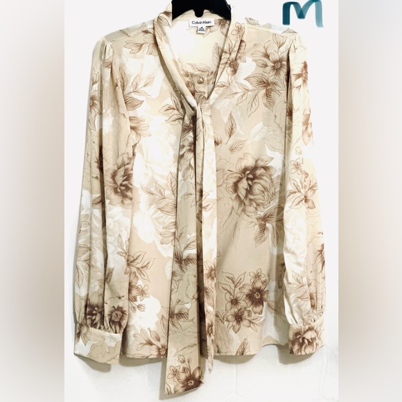 LADIES WHITE CK TOP WITH BROWN FLOWERS - Picture 1 of 3